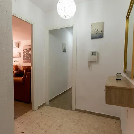 Center With Parking Appartamento
